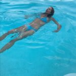 Alysia Reiner Instagram - DIVE IN to the last days of summer. Thanks Liv for impromptu pool shoot ❤️ #summer #divein #pooltime #kidphotographer #summer2022☀️ #savor #swimmer #swimtime #swimlife #letsgoswimming