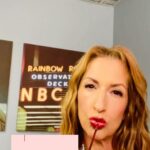 Alysia Reiner Instagram - #DMGCTRL @izzyzerowastebeauty