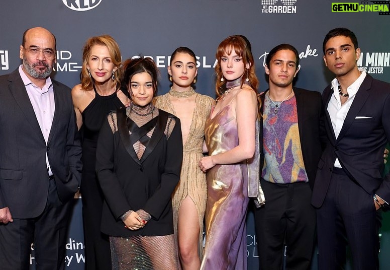 Alysia Reiner Instagram - About last night…Thank you @criticschoice for the best reason ever to have a @msmarvelofficial family reunion. I could not be more thrilled to be part of this bunch of spectacularly talented gorgeous and GOOD HUMANS. Thank you @sanaamanat622 for your brilliant brain that created Kamala, this gorgeous world & welcoming me into this family. Thank you @marvelstudios @disneyplus @victoriaalonso76 @kevinfeigemarvelstudios for making it!! It was so magical meeting so many heros ( @thejameshong !!), my actor girlcrush @zchao & being inspired by so much incredible art. Thank you dream team Cinderella squad: @antonmakeup @jinbanghair @juleswstylist_ @tomford @albertoparadajewelry @paumelosangeles @abelita_pr Also is it just me or do I look like I’m a vampire in the last picture?? #criticschoiceawards #bestensemblecast #familyreunion #girlcrush #actorcrush #dreamcometrue❤️ #goodisnotathingyouareitsathingyoudo Critic's Choice Movie Awards