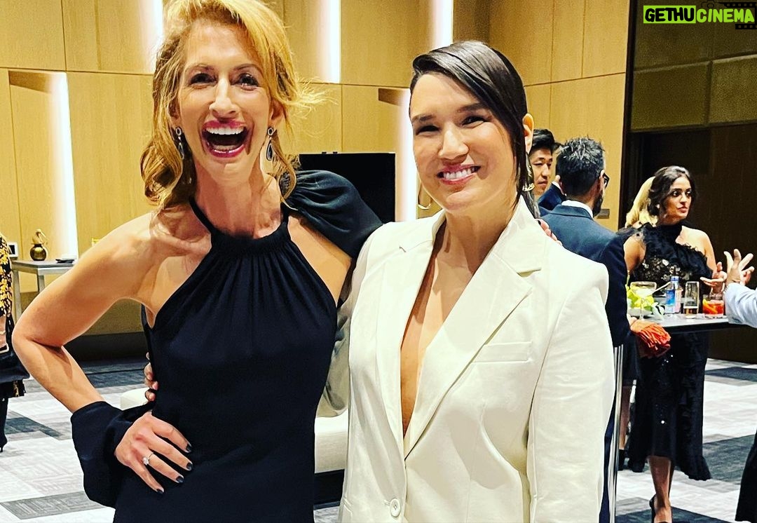Alysia Reiner Instagram - About last night…Thank you @criticschoice for the best reason ever to have a @msmarvelofficial family reunion. I could not be more thrilled to be part of this bunch of spectacularly talented gorgeous and GOOD HUMANS. Thank you @sanaamanat622 for your brilliant brain that created Kamala, this gorgeous world & welcoming me into this family. Thank you @marvelstudios @disneyplus @victoriaalonso76 @kevinfeigemarvelstudios for making it!! It was so magical meeting so many heros ( @thejameshong !!), my actor girlcrush @zchao & being inspired by so much incredible art. Thank you dream team Cinderella squad: @antonmakeup @jinbanghair @juleswstylist_ @tomford @albertoparadajewelry @paumelosangeles @abelita_pr Also is it just me or do I look like I’m a vampire in the last picture?? #criticschoiceawards #bestensemblecast #familyreunion #girlcrush #actorcrush #dreamcometrue❤️ #goodisnotathingyouareitsathingyoudo Critic's Choice Movie Awards