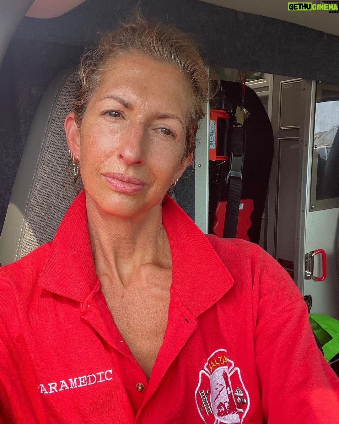 Alysia Reiner - 22K Likes - I never in a billion years thought I would BE IN A PARADE. I never thought I would post about being a volunteer fire fighter. I never thought (vegetarian that I am) I would help serve 100s of hot dogs. And yet…. I am profoundly grateful every day to be part of this company. This team. This group of extraordinary humans who volunteer their time, service and lives to help people. They inspire me EVERY DAY. Thank you every member of @saltairevolunteerfirecompany i am grateful to you all, and to be a member.
Do things that change you.
Do things that grow you.
Do things that SCARE YOU.
On TV I’m #agentdeever of #dodc #damagecontrol
IRL i want to do things that are about controlling or minimizing the damage we do to the planet, to each other, to ourselves.
Join me.
#service #firefighter #firefighters #volunteer #volunteerfirefighter #msmarvel #marvel #agentdeever #dodc #volunteerspirit #giveyourbest