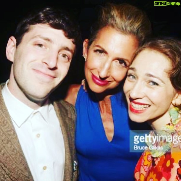 Alysia Reiner Instagram - Could not love these humans more. @alexedelman π BRAVO π DO NOT MISS @justforusshow On Broadway. THE GLOWING reviews ( @nytimes critics pick!) are all true. & @reginaspektor my heart always expands in your presence. Thank you both for the truth, laughter & music you bring our planet. To the extraordinary team who brought this to the stage - @rachsuss @jennygersten @thisisseaview & my @rebootjewish family THANK YOU!!! #justforus #broadway #reboot #hudsontheatre #comedy #antisemitism Hudson Theatre