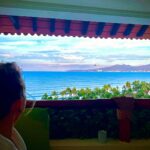 Alysia Reiner Instagram - “we must accept finite disappointment, but we must never lose infinite hope.” - Martin Luther King Jr. KEEP DREAMING. Thank you @grandvelasnay @velasresorts for giving me a place to dream & build back my hope. In the darker times on the planet, It is more important than ever that we take time to recharge. Part of that means letting myself FEEL. Feel the disappointment, feel the pain, feel the sadness, let it wash over you like the 🌊 waves…don’t be afraid, when we feel, we heal. And then we hope again. #myvelasexperiece #martinlutherkingjr #dream #vacationmode #mexico🇲🇽 #nayarit #recharge #hope #dream Grand Velas Riviera Nayarit