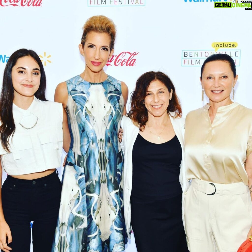 Alysia Reiner Instagram - Thank you @bfffestival for an incredible premiere of @ramonaatmidlife !! It’s one thing to meet your heroes, but it’s another to befriend them. @geenadavisorg I am so honored to call you friend for years now, and fellow champion for women & equality for all humans. And speaking of incredible women, I got to see some of my favorites at Tribeca this year! Love you all so much Stacey, Riva, Maria, Laura, Tristen ( congrats!!),and thank you Paula Weinstein and Jane Rosenthal and Nancy Lefkowitz for championing women so much at @tribeca @tribecafilmfestival - the @chanelofficial lunch always gives me such hope for a female filmmakers! Loved seeing you Piper & Jenn & meeting you Stephanie!! My Monday motivation is these extraordinary women, and all the others whose art & SOUL BEARING COURAGE & VULNERABILITY continues to inspire me daily thank you thank you thank you. #mondaymotivation #lategram #tribecafilmfestival #bentonvillefilmfestival #geenadavis #geenadavisinstitute #chanel #aliceandolivia #prabalgurung #vintage #vintagestyle #reuserevolution #reusereducerecycle♻️ Bentonville Film Festival