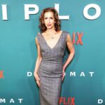 Alysia Reiner Instagram - This is my best friend Deb Cahn. She created a brilliant new streaming series called #thediplomat which is on @netflix as of today!! It’s smart and funny and insightful and all the actors are brilliant and the female team behind it equally so, and what are you waiting for?!? #watchitnow #femalefilmmakerfriday #femalefilmmaker #bestfriend #bestie #proudbestie #netflixfamily #netflixreunion The Paris Theater - New York