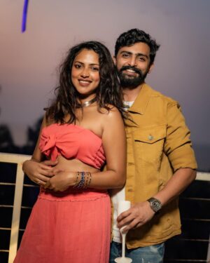 Amala Paul Instagram - From the party where it all began to celebrating a lifetime together - our love story unfolds. 

💞✨🪬

#lovestory #engagedlife #godspeed