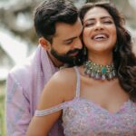 Amala Paul Instagram - In a Moment of Timeless Romance 💞✨🪬 #lovestory Photography & films ~ @magicmotionmedia Outfit ~ @t.and.msignature Jewellery ~ @m.o.dsignature Hair ~ @akshatahonawar Makeup ~ @unnips Events ~ @simevents.in @4_seasonsevents Bouquet ~ @florita_floral