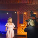 Amanda Jane Cooper Instagram - Behind the scenes of our “Popular” video shoot. 💁🏼‍♀️ Thank you @wicked_musical and @elleusa for debuting it TODAY! Honored to create with these incredible women. A pinch-me experience! #20thAnniversary Arranged by @backeys Makeup by @rachels_mane__flow Hair by @steve_schepis Directed by @david___holmes New York, New York