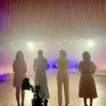 Amanda Jane Cooper Instagram - Behind the scenes of our “Popular” video shoot. 💁🏼‍♀️ Thank you @wicked_musical and @elleusa for debuting it TODAY! Honored to create with these incredible women. A pinch-me experience! #20thAnniversary Arranged by @backeys Makeup by @rachels_mane__flow Hair by @steve_schepis Directed by @david___holmes New York, New York
