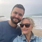 Amanda Jane Cooper Instagram - One of those 10/10 trips! 🍉 Delighted to spend a few days at @montaukyc. Amazing people, food, fire pits, pools, marina views, paddle boarding on the beach & a complimentary boat ride where we saw SO MANY SEALS! 🦭 Grateful for rest, prayer & LOLs. Also the celebration of @ale_siekmeier’s first Independence Day as an U.S. citizen! Many thanks & hoping to see you again soon @montaukyc. 🛥️ Other food favs: @rootedmtk @mavericksmontauk @robertaspizza @mobysny Jewelry by @marrincostellojewelry Montauk Yacht Club