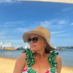 Amanda Jane Cooper Instagram – One of those 10/10 trips! 🍉 Delighted to spend a few days at @montaukyc. Amazing people, food, fire pits, pools, marina views, paddle boarding on the beach & a complimentary boat ride where we saw SO MANY SEALS! 🦭

Grateful for rest, prayer & LOLs. Also the celebration of @ale_siekmeier’s first Independence Day as an U.S. citizen! 

Many thanks & hoping to see you again soon @montaukyc. 🛥️

Other food favs: @rootedmtk @mavericksmontauk @robertaspizza @mobysny 

Jewelry by @marrincostellojewelry Montauk Yacht Club