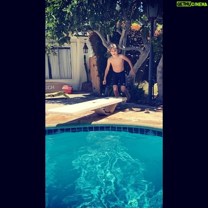 Amanda Righetti Instagram - School’s out for summer! 🤩