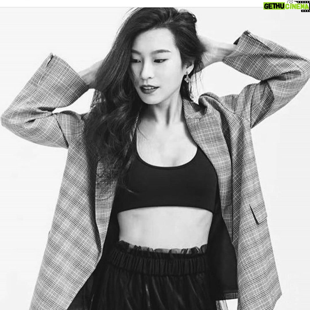 Amanda Zhou Instagram - Check it out on CBC online! https://www.cbc.ca/reflections/residue-1.4857543 Thank you for featuring all of us @shonnaafoster . . . . . #zhouxuan #actress🎬 #milestones #filmmaking