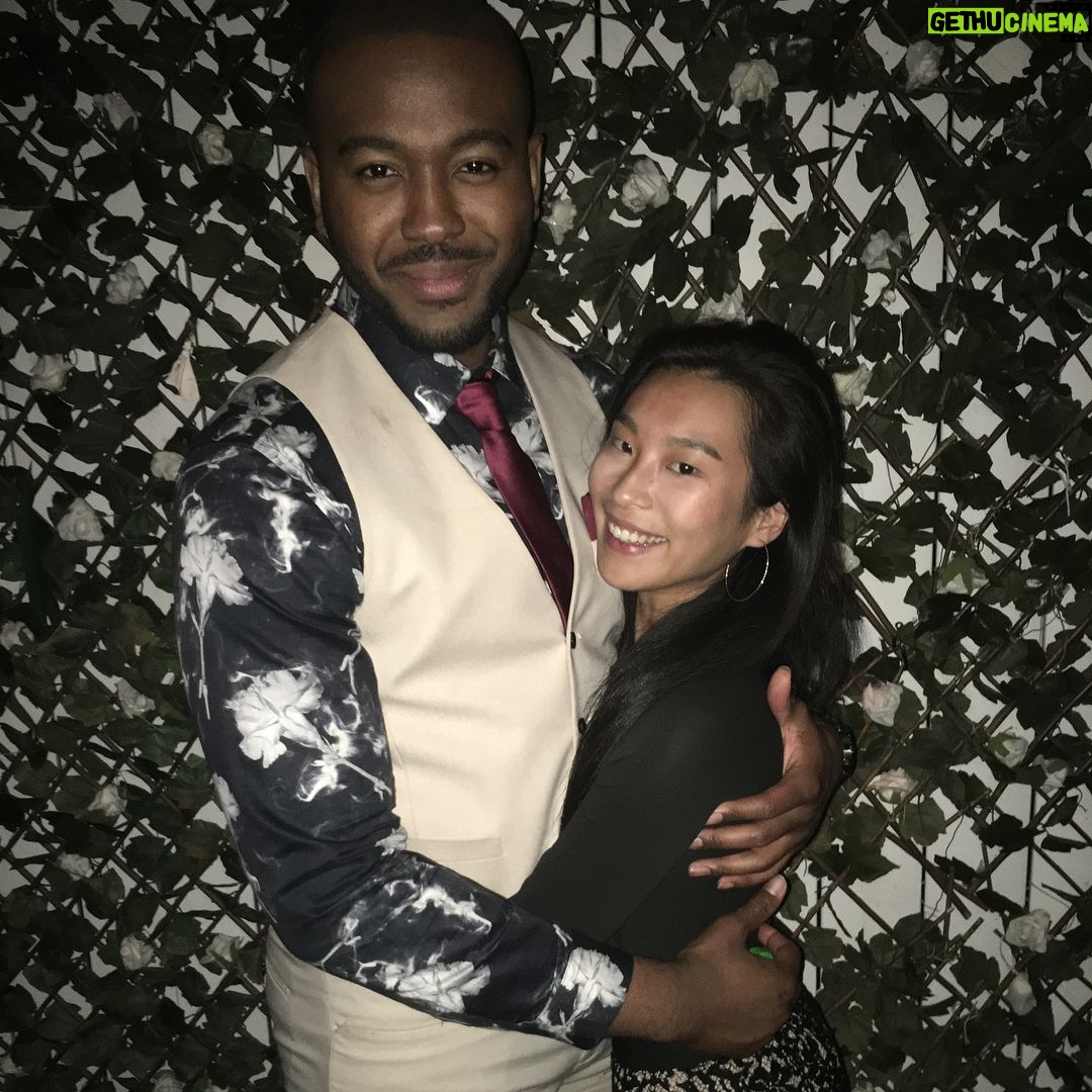 Amanda Zhou Instagram - “Crazy Rich Blasians” That’s what @livingwithlaw said. To knowing this guy since university and only wishing more success. ❤️ #tiff2018 🙏 #younghollywood #friendshipgoals #actorstyle #artistsofcolor #workhardplayhard The Addisons Residence