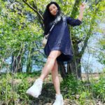 Amanda Zhou Instagram - 🌼🍃🌺
