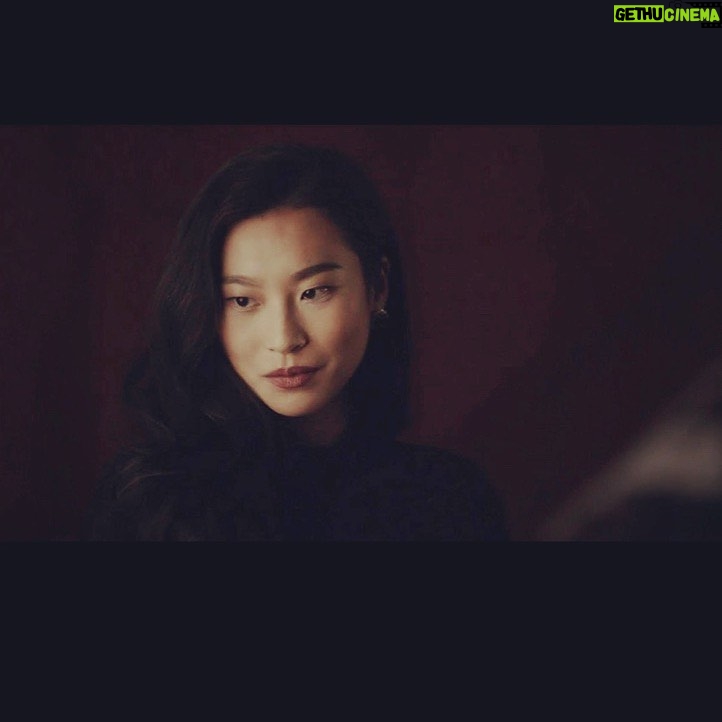 Amanda Zhou Instagram - #tbt to Blood and Water. It was a privilege to be the talented @iamstephsong half sister. She is down to earth and has so much experience that she expresses without ego, and walks the talk. Something I admire and hope to find my own balance in my own path. Thank you @breakthrough_ent_inc #forrestandforrestcasting @kidnapcapital @believerville #dianeboehme @orangestudio and more for this opportunity. It is the first tv show I booked in the wonderful Toronto and grateful for the cultural representation. #kgtalent #kgtalentsmgmt . . MUA&Hair: @laurenlikesmakeup @heatherhollett Wardrobe: @kendraterpenning . . #asian #asianstories #bloodandwatertv #omnitv #amandazhou #stephsong #zhouxuan #proudofmyroots #actress #actorchinese #thesix #torontoculture #diversity #someoneiadmire #onset Toronto C•A•N•A•D•A