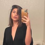 Amber Frank Instagram - Everybody loves a mirror selfie Los Angeles, California