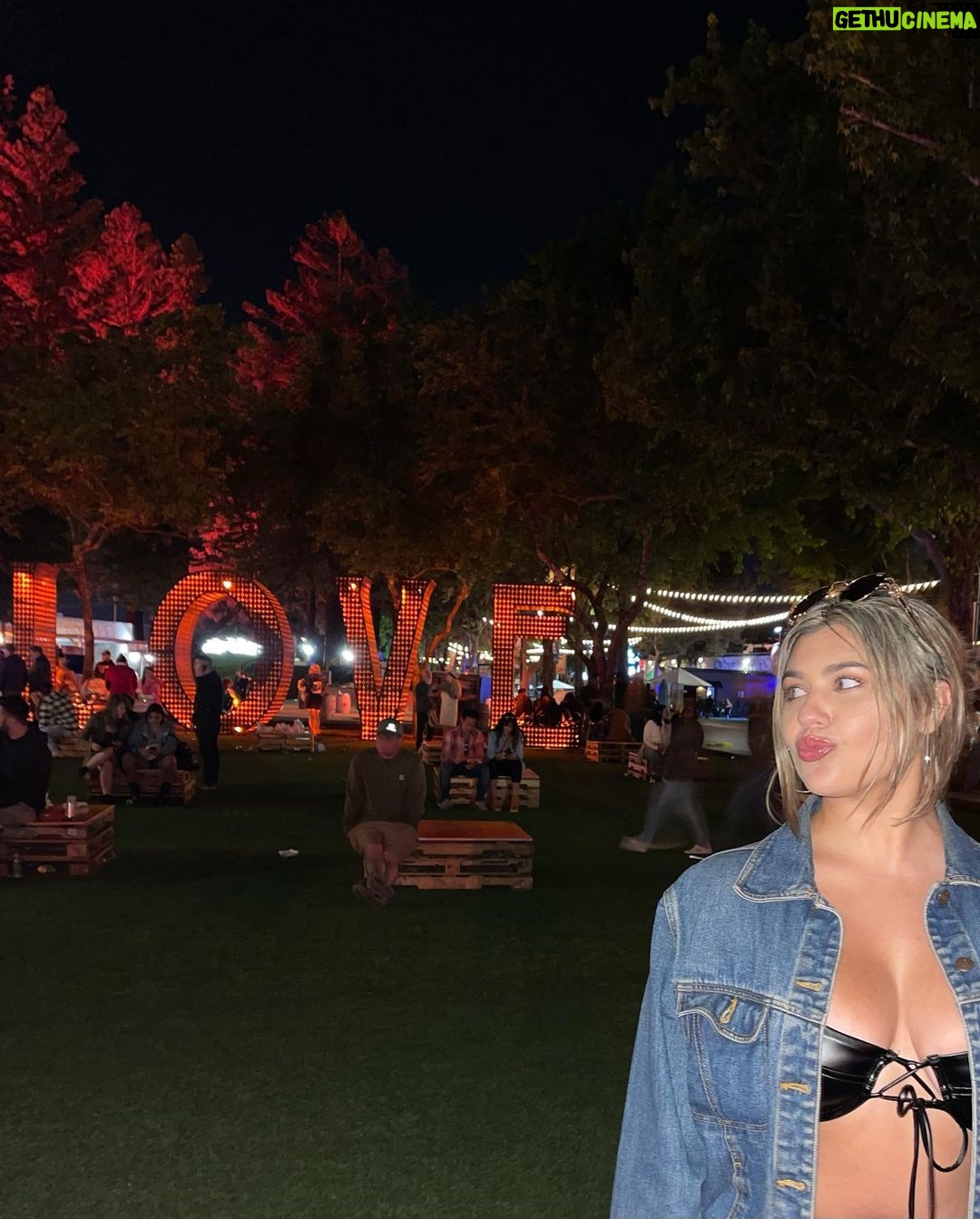 Amber Frank Instagram - Felt like the feed could use some chaos