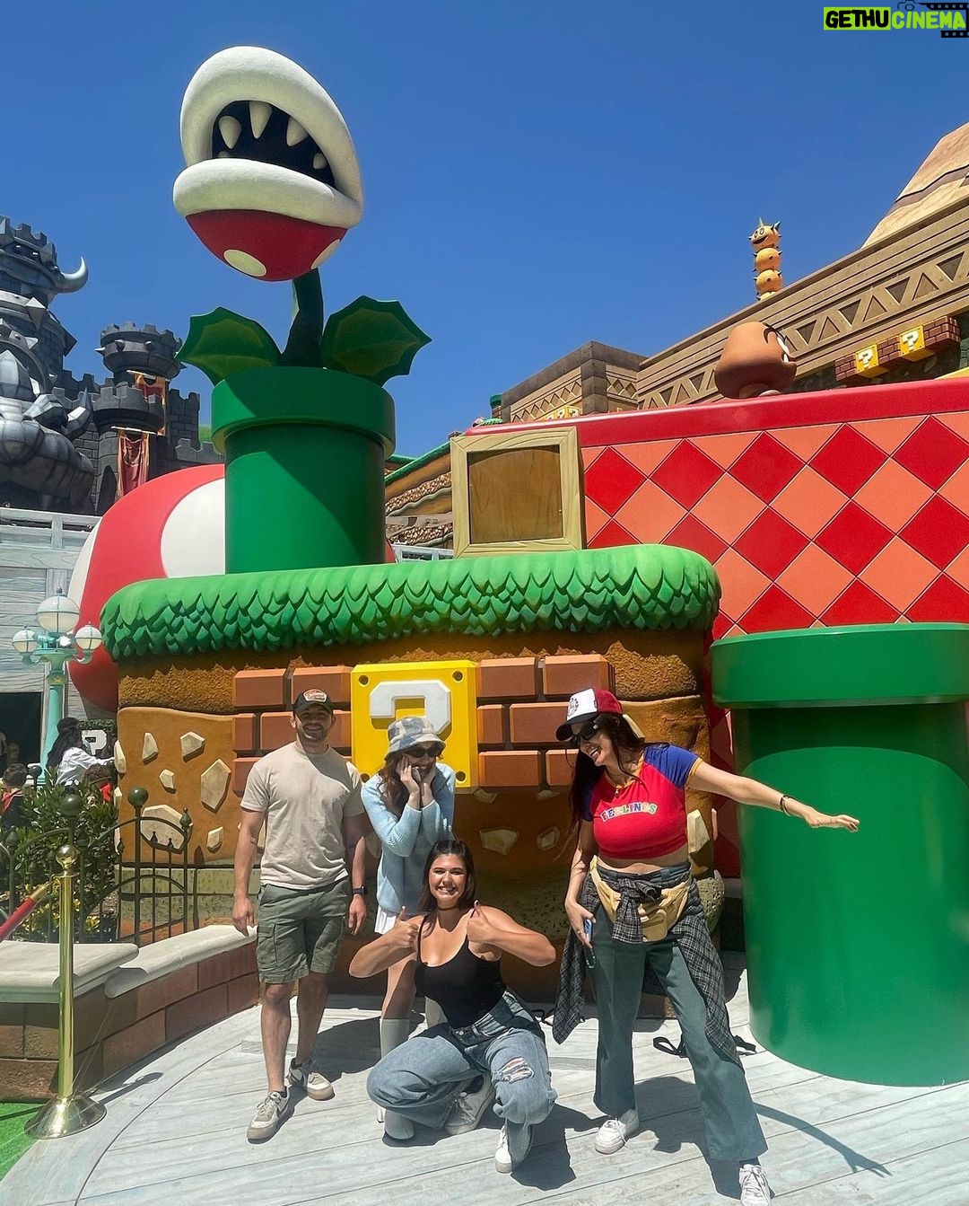 Amber Frank - 5.1K Likes - Thank you @unistudios for treating my besties and me to the most FUN DAY EVER!!! Super Mario world is the coolest thing Iβve ever experienced!!!π#AtUniversal