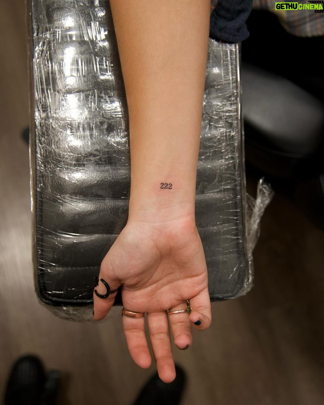 Amber Frank Instagram - You were born to shine ✨ thank you so much @bluetattoo for my new lil addition. I love it so much 🖤 Los Angeles, California