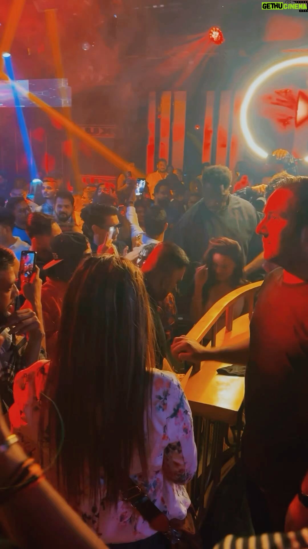 Ameesha Patel Instagram - DUBAI — CLUB APPEARANCE Last nite — loving crowds as always — Work Mode in Dubai 🌟🌟💥💥