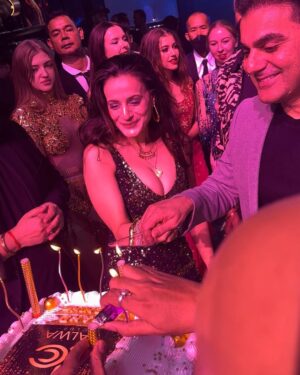 Ameesha Patel Instagram - THAILAND— PATTAYA—- About last nites Event —- club opening with my lovely friend @arbaazkhanofficial 
Dressed by n wearing @rockystarofficial n @rockystar100