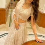 Ameesha Patel Instagram - DELHI …. Thank u for all the love Styled by @kamaal.fashions Pradeep Agarwal +919820095633 Hair @sonal.9 Hair @rajnivishwkrma