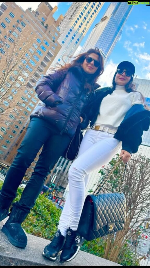 Ameesha Patel Instagram - NEW YORK DIARIES 💥💥💥💥🌟🌟