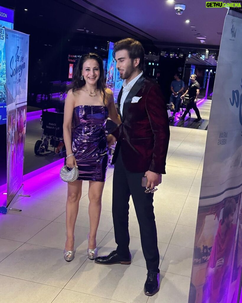 Ameesha Patel Instagram - DUBAI — last night the premiere of my close friend @imranabbas.official punjabi film “jee ve sonheya jee”” !! Releasing worldwide on the 16th feb !! The most heart touching n tear jerking film with fabulous music n performances !! Sure to melt hearts 💖💖heartiest congratulations to the entire team ❤❤💕