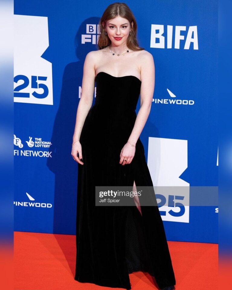 Amelia Gething Instagram - Taken before I got so pissed that I could barely walk 🥂 • Thank you so much @bifa_film for letting me attend my first ever film awards ceremony, and to actually be nominated was so exciting! I feel very honoured (& hungover) and I’m very proud of ‘Emily’ for receiving 4 nominations! • 💇🏼‍♀️💄 - @nadiaaltinbas @diorbeauty 👗💍 - @dior