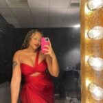 Amie Bramme Sey Instagram – Zoomar du in på mina tår så är det ett YOU PROBLEM! Bortsett från det – we did it Joe 🥳