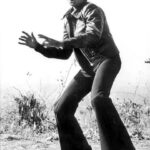 Amitabh Bachchan Instagram – 43 years of 2+2 = 5 ; Do aur Do Panch .. what fun this film was .. bell bottoms and all !!! …. Err the bell bottoms were very inviting those days .. went to see a film in a theatre, and a rat climbed into my pants .. thanks to the bell bottom 🤣🤣🤣