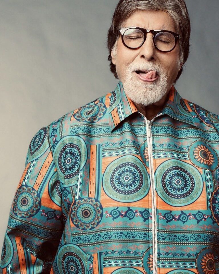 Amitabh Bachchan Instagram - … the tongue can do a lot more than words 🤪🤪