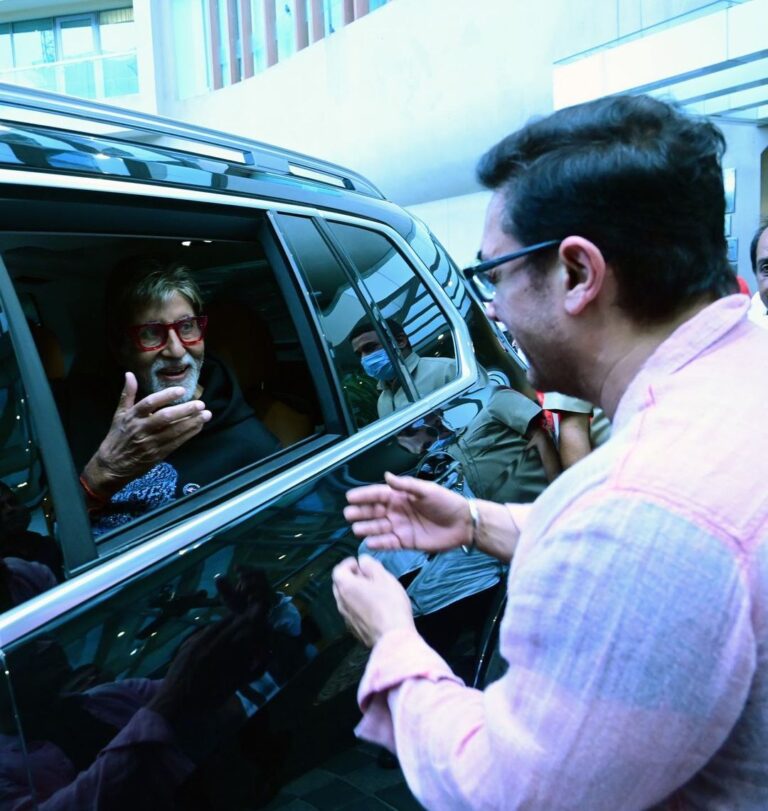Amitabh Bachchan Instagram - … and as I am about to leave .. a knock on my car window and it’s Aamir .. gosh ! So many legendary friends in one evening ..😀😀👏