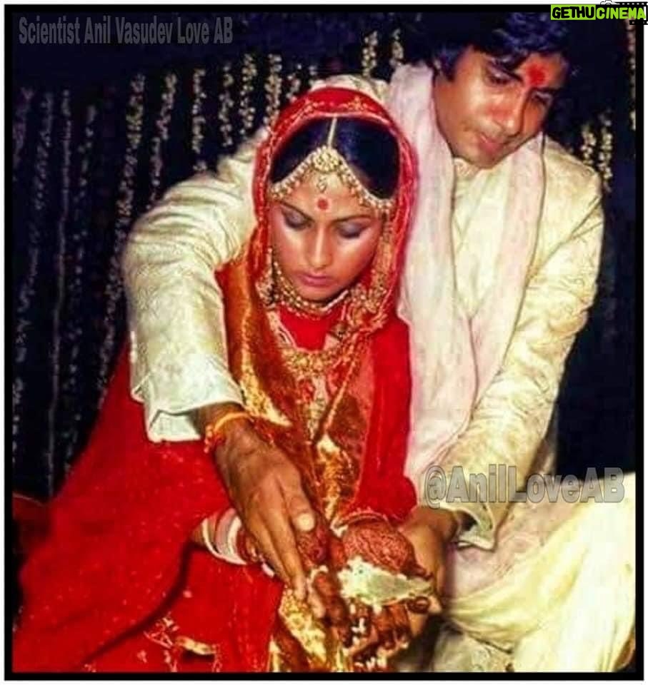 Amitabh Bachchan Instagram - जया और मेरी, विवाह जयंती पे जो स्नेह और आदर प्रदान किया गया है उसके लिए हाथ जोड़ कर प्रणाम करता हूँ । धनयवाद ! सब को उत्तर न दे पाएँगे, इस लिए यहाँ प्रतिक्रिया, प्रतिवचन , स्वीकार करें ❤️❤️❤️