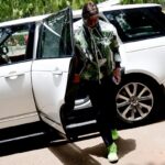 Amitabh Bachchan Instagram - Stepping out to work .. somewhat green !!