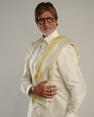 Amitabh Bachchan Instagram - Posting again because @angadbedi told me your head in the picture is getting cut , and said it can be changed .. so tried failed .. finally got @navyananda to assist .. and BOOM !!! 
So .. 
here goes all over again ..

Wishing you all a very happy #Baisakhi, Bohag #Bihu, #Vishu, Puthandu, Poila Baisakh and Mahavishuba Sankranti! 🙏🏼