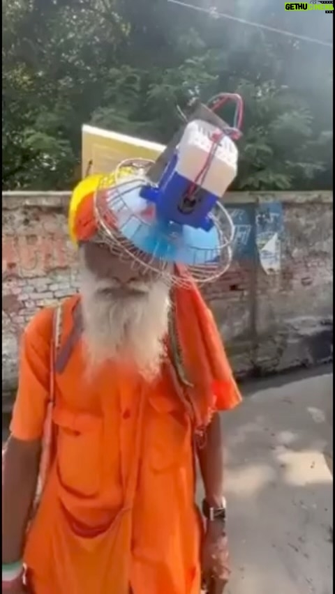 Amitabh Bachchan - 877.3K Likes - “India the Mother of invention ..”
भारत माता की जय 🇮🇳🇮🇳🇮🇳