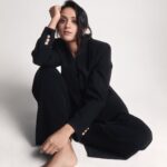 Amy-Leigh Hickman Instagram - By @josephsinclair Make up @nathalieeleni_beauty Hair @naradkutowaroo Styling @harrietbyczok