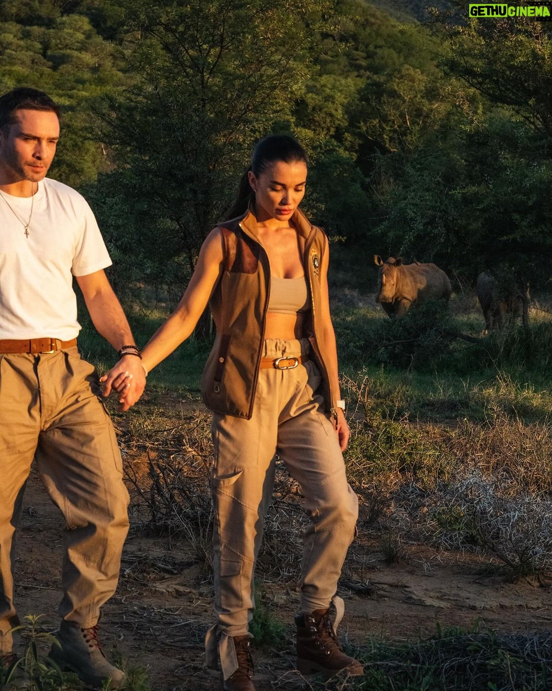 Amy Jackson Instagram - An actual dream come true ✨ @marlondutoit I’m so grateful for all of your guidance and patience { and for trusting me with your next level camera’s 😬} Photographing elephants in the wild with a wildlife photographer as incredible as Marlon has been on my vision board for three years and at the end of 2023, it finally happened. Can’t wait for a tonne more of adventures this year 🐘 QWABI Private Game Reserve
