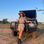 Amy Jackson Instagram - The birthplace of humankind ✨ Touched down in Africa - where the energy is pure and my heart is peaceful. The pictures and videos just don’t do @qwabiprivategamereserve justice but I’m for sure going to give it my best shot over the next few days… quite literally 😛 Sorry in advance @_damien.fourie.photography_ our mega tour guide who doesn’t get much further than a few yards before I’m asking him to stop the jeep again so I can whip out my camera. @marlondutoit you’re the best!!! QWABI Private Game Reserve