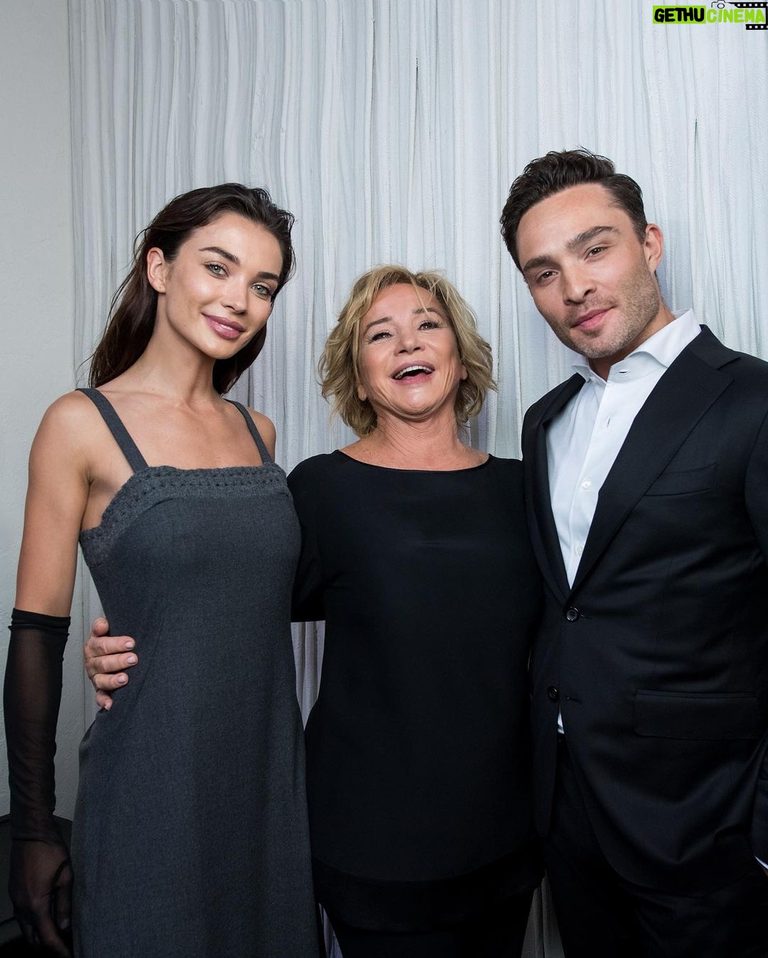 Amy Jackson Instagram - Such a stunning show @albertaferretti - we loved it! Showcased within Castello Sforzesco, the #SS24 collection was as romantic and dreamy as ever. Alberta, you’re a Wonder Woman! And to the incredible team behind the scenes, thankyou for having us ❤️ Soft effortless glam by @roberta_anzaldi_makeup_ and @faick_hair ✨ Castello Sforzesco Di Milano