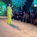 Amy Jackson Instagram - A literal #RobertoCavalliParadise on the first day of #MFW 🌴 @faustopuglisi you KILLED IT!! I need it all - the prints, the flares, THE PLATFORMS 😮‍💨 … and to the gorgeous team at @roberto_cavalli - THANKYOU @ryma.roy @emzsherwood dream team x Milan, Italy
