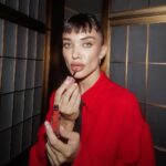 Amy Jackson Instagram - Might’ve been late to the LFW party but we went in&out with a bang. PERFECT magazine party - so much love to @maisonvalentino and my @valentino.beauty fam ❤️‍🔥 The #makeup & #hair GLAMTEAM understood the assignment @thebradylea @andrewdentonmakeup 💪🏼 @rebeccaspencer_photography 📸 @emzsherwood 🫶🏼 always!
