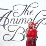 Amy Jackson Instagram - @theanimalball know how to throw a soirée! Marking the 20th anniversary of the incredible @elephantfamily , along with the launch of a new strategic partnership with Wildlife Conservation Trust in India… the Animal Ball was truly a night of joy, positivity and not to mention powerful fundraising! Over two million pounds was raised on the night, all of which goes to enabling the @elephantfamily support some of the best conservationists in Asia; addressing critical challenges faced by people and wildlife living in some of the highest human-wildlife density landscapes in the world. Lady in red, @mrsganesh100 you were outstanding - as always! Listening to you talk on stage about the life changing work the Elephant Family has orchestrated over the past two decades is truly inspiring. You champion the voices of not only the majestic Elly’s but the people who are learning and loving to live alongside Asia’s wildlife - the @coexistence.story campaign showcases that beautifully. To Richard, @al_dlp , @ayeshalalita , the Lucy’s and the entire Elephant Family team… Thankyou for such a spectacular evening in addition to all the day in, day out dedication the charity requires - you guys are the best. Special mention to @richardquinn for THE dress of dreams along with …. for our beautiful Philip Treacy peacock masks (which I would’ve happily worn forever 🦚) Just, wow 🐘💚 Lancaster House