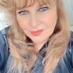 Amy Lyndon Instagram - “Taking the hard road is where the Champions live.” ~ Amy Lyndon