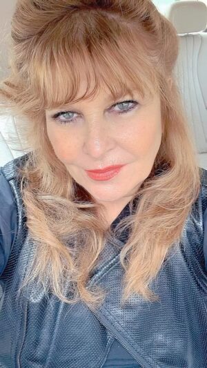 Amy Lyndon Instagram - “Taking the hard road is where the Champions live.” ~ Amy Lyndon