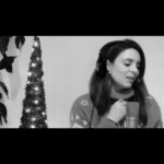 Amy Pemberton Instagram – Just sending love and light 💛 💫
The chorus of this song says it all…
‘No more lives torn apart
Then wars would never start
And time would heal all hearts
And every one would have a friend
And right would always win
And love would never end ❤️’
-Amy Grant @davidfoster
