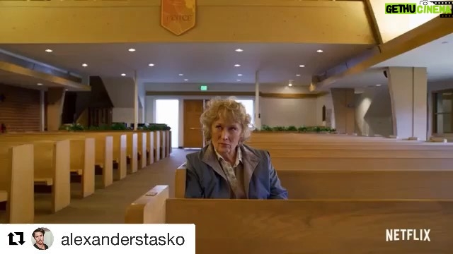 Amy Pemberton Instagram - #Repost @alexanderstasko ・・・ 48 hours prior to the Netflix premiere of The Laundromat a lawsuit has been filed to prevent the film to get released. Netflix’s response is the new trailer. Way to go. @netflixfilm @netflix