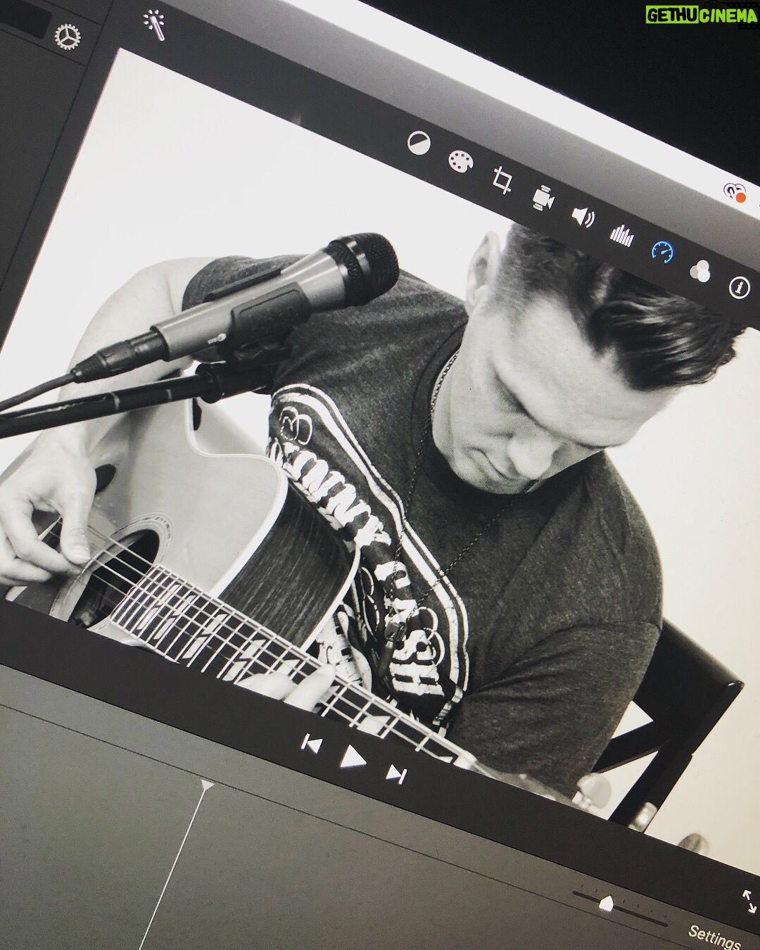 Amy Pemberton Instagram - Edit neaaarrllyy done 💪🏻🎬 @djdonnelley @tommisch @patrickwatsonofficial #cover